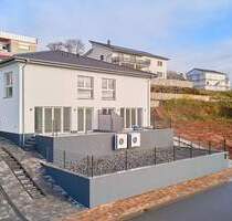 Erstbezug! Neubau-Doppelhaushälfte in Bestlage - stilvoll, effizient und familienfreundlich - Thaleischweiler-Fröschen