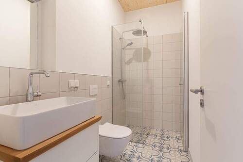 Badezimmer Gartengeschoss - 