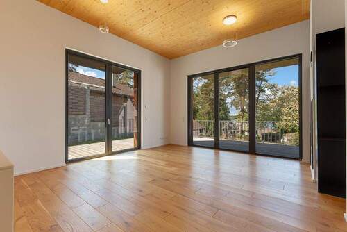 Wohn- und Kochbereich - 7 Zimmer Einfamilienhaus in Diensdorf-Radlow