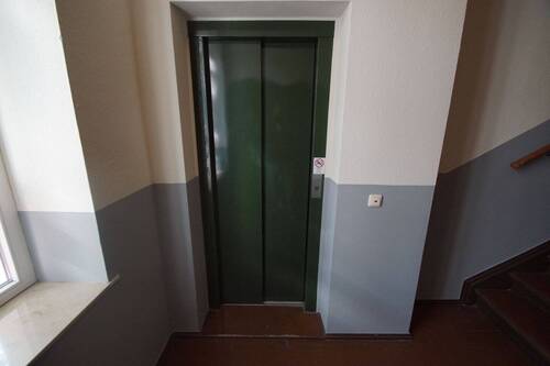 Aufzug - 3 Zimmer Etagenwohnung in Leipzig