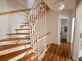 Treppe zum Dachgeschoss - 