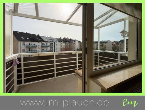 Balkon am Wohnzimmer - Balkon - EBK - Bad mit Fenster 