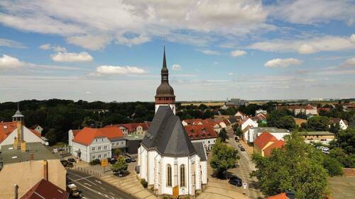 Luftbild Markranstädt - 7 Zimmer Mehrfamilienhaus, Wohnhaus zum Kaufen in Markranstädt