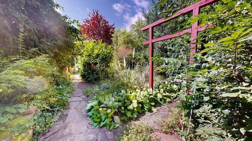 Garten - 7 Zimmer Mehrfamilienhaus, Wohnhaus in Markranstädt