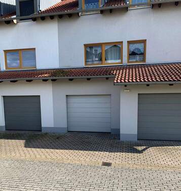 Garage (Mitte) - 