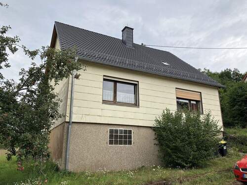 Seitenansicht - Einfamilienhaus mit 143,00 m&sup2; in Freisen zum Kaufen
