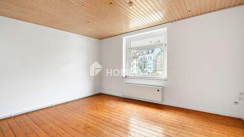 Wohzimmer 1 - Sofort frei! 2-Zimmer-Wohnung mit durchdachtem Grundriss in gepflegtem Mehrfamilienhaus