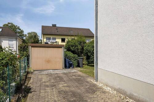 Garage - 