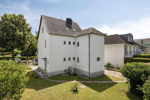 Gartenansicht - 5 Zimmer Mehrfamilienhaus, Wohnhaus zum Kaufen in Sankt Augustin