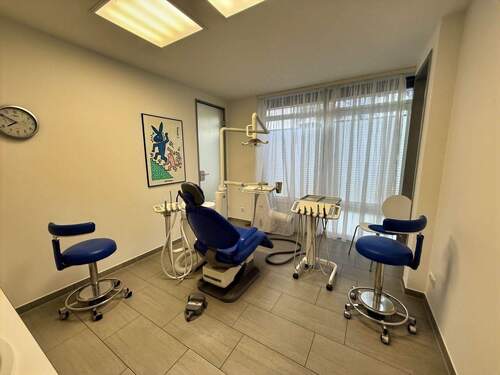 Behandlungszimmer 2 - 