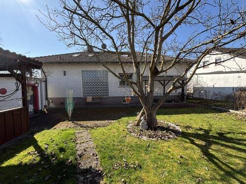 Seitenansicht mit Blick - 5 Zimmer Einfamilienhaus zum Kaufen in Bamberg