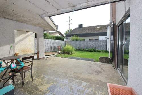 Terrasse/Garten - 6 Zimmer Doppelhaushälfte zum Kaufen in Taufkirchen
