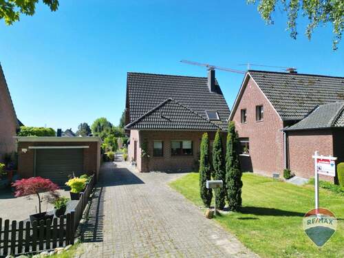 Außenansicht - Doppelhaushälfte mit 108,50 m&sup2; in Goch zum Kaufen