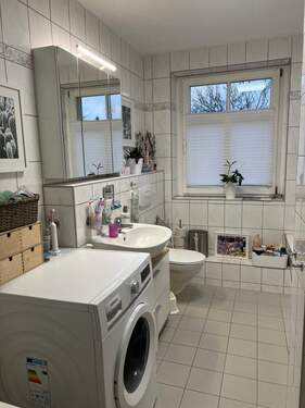 Badezimmer - 4 Zimmer Etagenwohnung in Freiberg