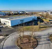 Top angebundener Gewerbestandort: Moderner Bürokomplex mit großer Lagerhalle in Beckum!