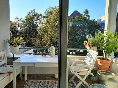 Balkon mit Abendsonne - 