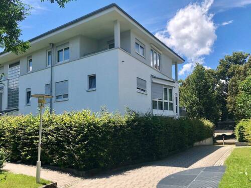 Dachterrasse 1 - Etagenwohnung mit 76,00 m&sup2; in Nürtingen zur Miete