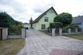 Haus Frontansicht - 6 Zimmer Einfamilienhaus zum Kaufen in Kuschkow