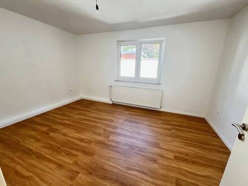 Schlafen - 2 Zimmer Etagenwohnung zur Miete in Karben