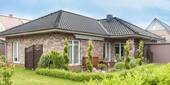 Beispiel Abbildungen mit Sonderleistungen - Bungalow mit 101,00 m² in Sankt Michaelisdonn zum Kaufen