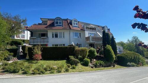 An der Leite 19a - 2 Zimmer Etagenwohnung in Neuengönna OT Porstendorf