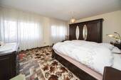 11 Schlafzimmer - 