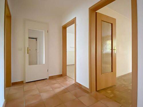 Flur - 3 Zimmer Etagenwohnung zum Kaufen in Hamburg / Kirchdorf