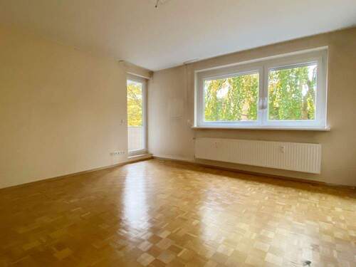 Wohnzimmer - 3 Zimmer Etagenwohnung in Hamburg / Kirchdorf