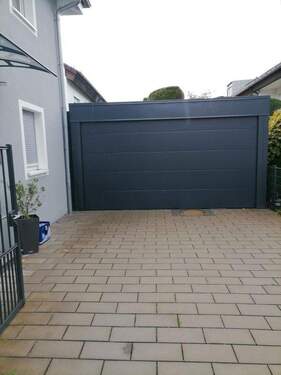 Doppelcarport mit Segmenttor - 