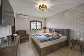Schlafzimmer EG - 