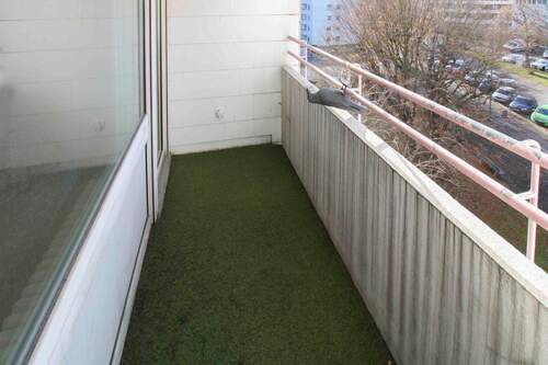 Kleiner Balkon - 