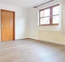 ** 3 Zimmer-Wohnung mit Süd-Balkon + Aufzug im Haus ** - Göppingen Stadtgebiet