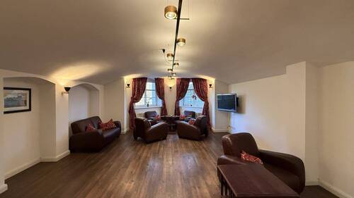 Gemeinschaftsraum mit Kamin - 