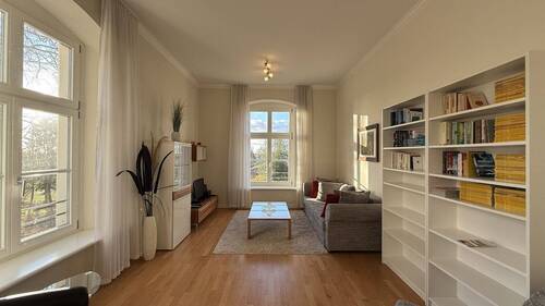 Wohnzimmer - Etagenwohnung mit 61,30 m&sup2; in Hohen Niendorf zum Kaufen