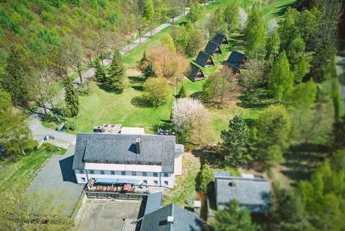 Blick von Oben - 2 Zimmer Mehrfamilienhaus, Wohnhaus zum Kaufen in Altenberg