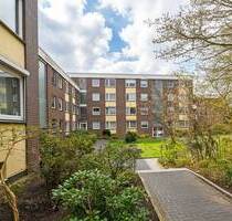 Moderne, sanierte 3 Zimmer Wohnung mit Tiefgarage und Balkon in guter Lage von Oststeinbek