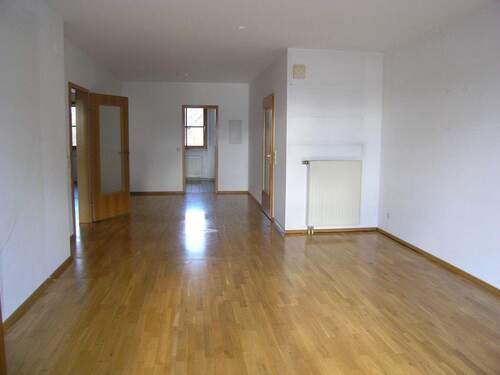 großzügiges Wohn-Esszimmer - 