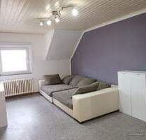 MG-Giesenkirchen - Teilmöblierte, gemütliche 2-Zimmer-DG-Wohnung für eine Einzelperson ab Mitte Februar zu mieten !! - Mönchengladbach