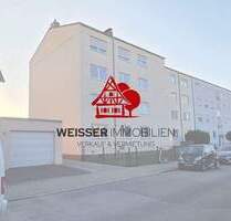 Helle und gut geschnittene 3,5-Zimmerwohnung mit Balkon und Carport in Fürth Ronhof