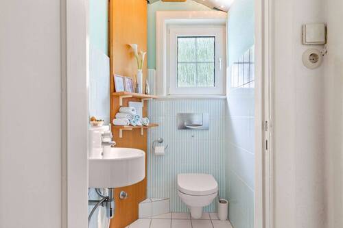 Obergeschoss: Separates WC - 