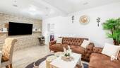 Wohnzimmer 2 - Ideal für Familien! Teilvermietetes Mehrfamilienhaus in begehrter Lage von Mainz