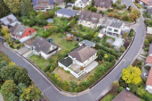 Aussen2 - Geräumiges Zwei-Familien-Haus mit großem Garten in ruhiger Bestlage in Rodenbach!