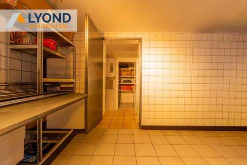 Vorbereitungsraum im Nebengebäude - 