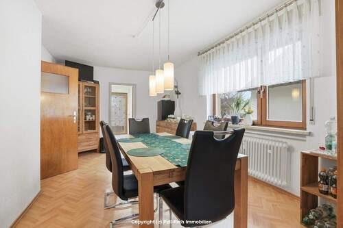 Essbereich OG Einheit - 1 Zimmer Mehrfamilienhaus, Wohnhaus in Karlsruhe