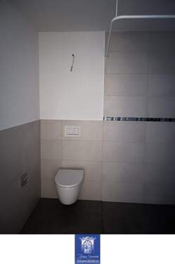 Bad - Etagenwohnung mit 46,10 m&sup2; in Arnsdorf zur Miete