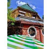 Courtagefrei - FRIESENHAUS - Bus und S Bahn Krupunder in ein paar Gehminuten - 277 m2 WflNfl. - Hamburg Eidelstedt