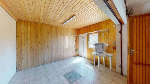 Waschraum im Erdgeschoss - 