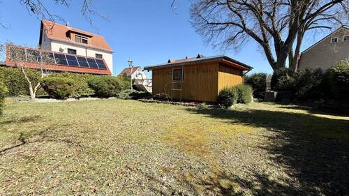 Garten und Garage - Wohnbaugrundstück in 01108 Dresden
