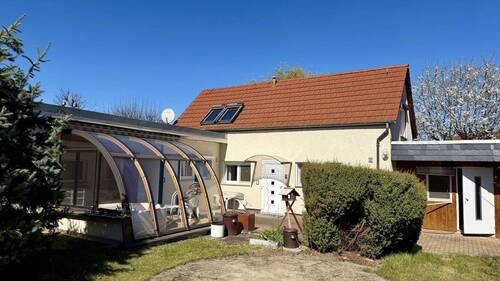 Hausansicht - Grundstück zum Kaufen in Dresden