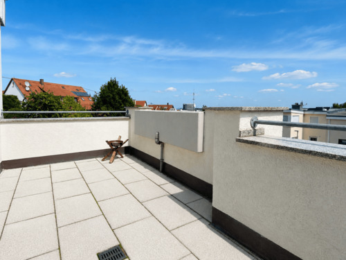 OG Terrasse beim Kinderzimmer - 